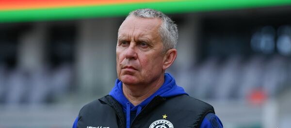 Главный тренер минского Динамо Леонид Кучук Главный тренер минского Динамо Леонид Кучук - Sputnik Беларусь