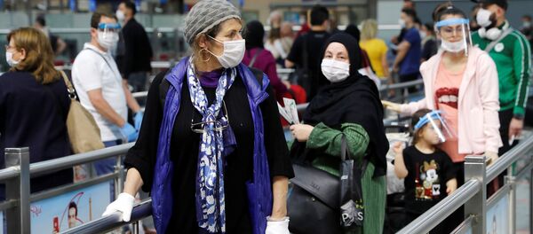 Граждане в масках в Турции - Sputnik Беларусь