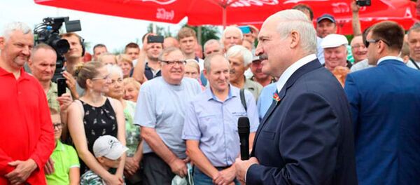 Президент Беларуси Александр Лукашенко Президент Беларуси Александр Лукашенко - Sputnik Беларусь