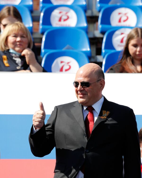 Председатель правительства РФ Михаил Мишустин на параде Победы в Моске - Sputnik Беларусь