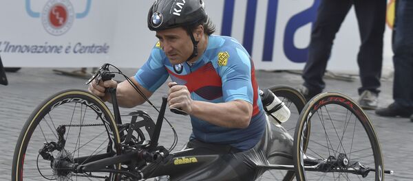 Итальянский спортсмен Алекс Дзанарди - Sputnik Беларусь