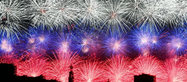 Салют у Маскве ў азнаменаванне 75-годдзя Перамогі Салют у Маскве ў азнаменаванне 75-годдзя Перамогі - Sputnik Беларусь