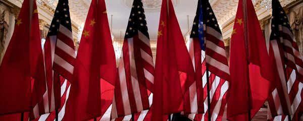 Флаги США и КНР Флаги США и КНР - Sputnik Беларусь