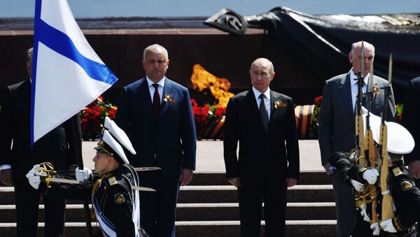 Президент РФ Владимир Путин и президент Молдовы Игорь Додон (слева)  - Sputnik Беларусь