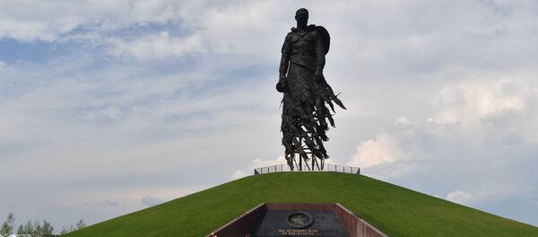 Подготовка к открытию Ржевского мемориала советскому солдату - Sputnik Беларусь