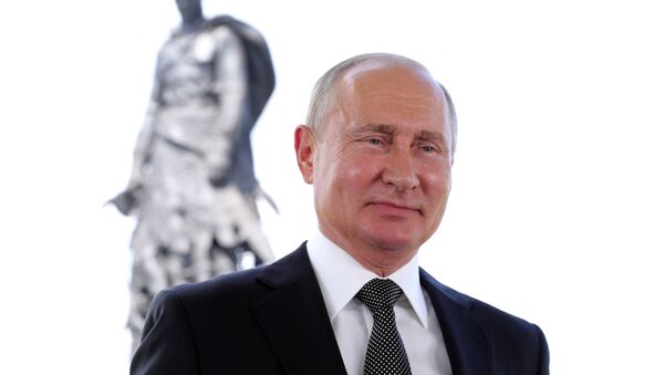 Президент РФ В. Путин выступил с обращением к гражданам России - Sputnik Беларусь