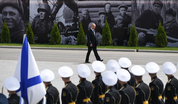 На торжественную церемонию открытия прибыл президент РФ Владимир Путин - Sputnik Беларусь